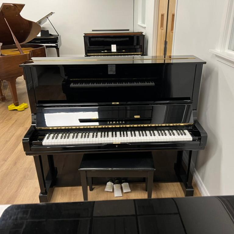 Yamaha U3-M (52