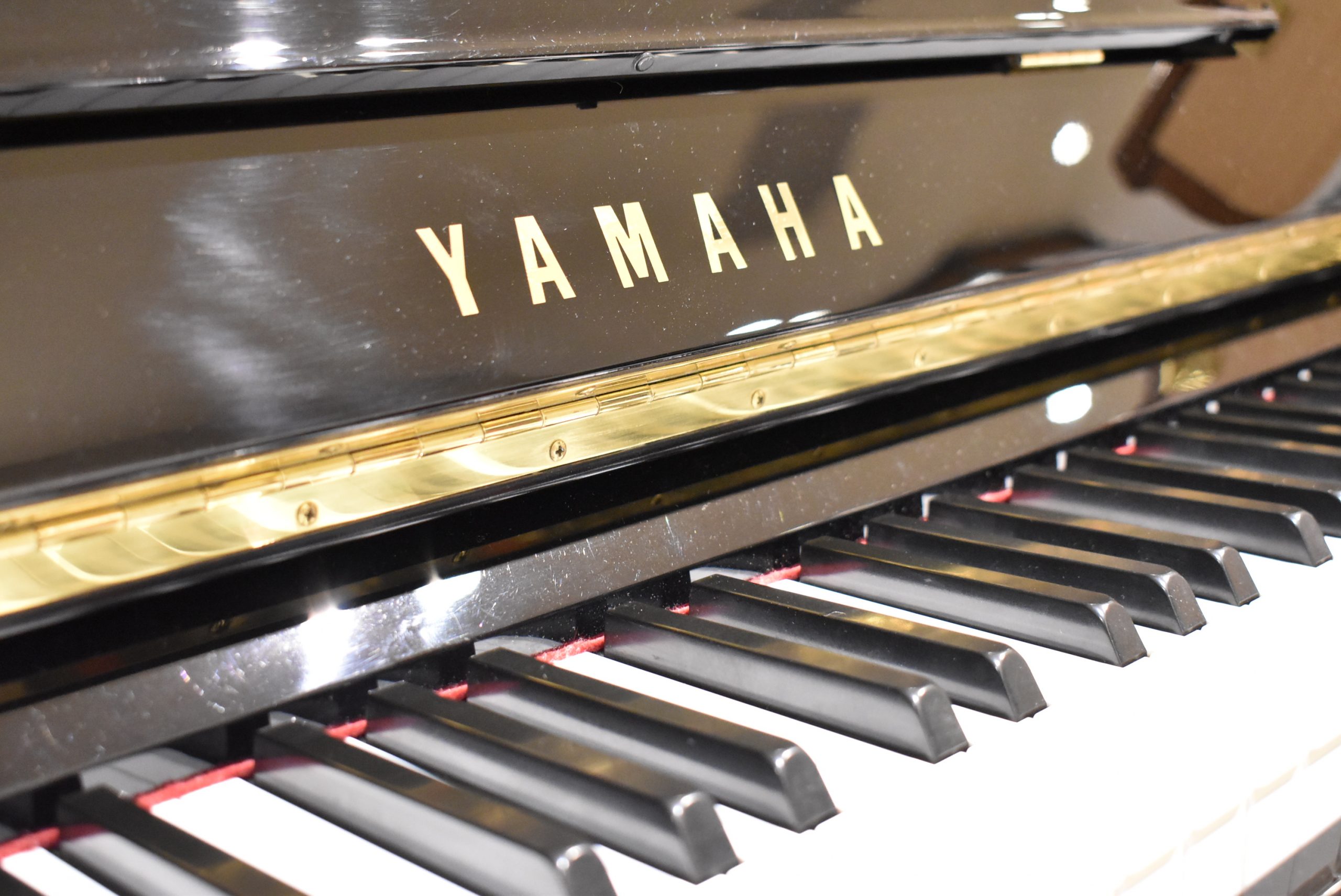 展示アップライトピアノ紹介】中古アップライトピアノ ヤマハU10BL