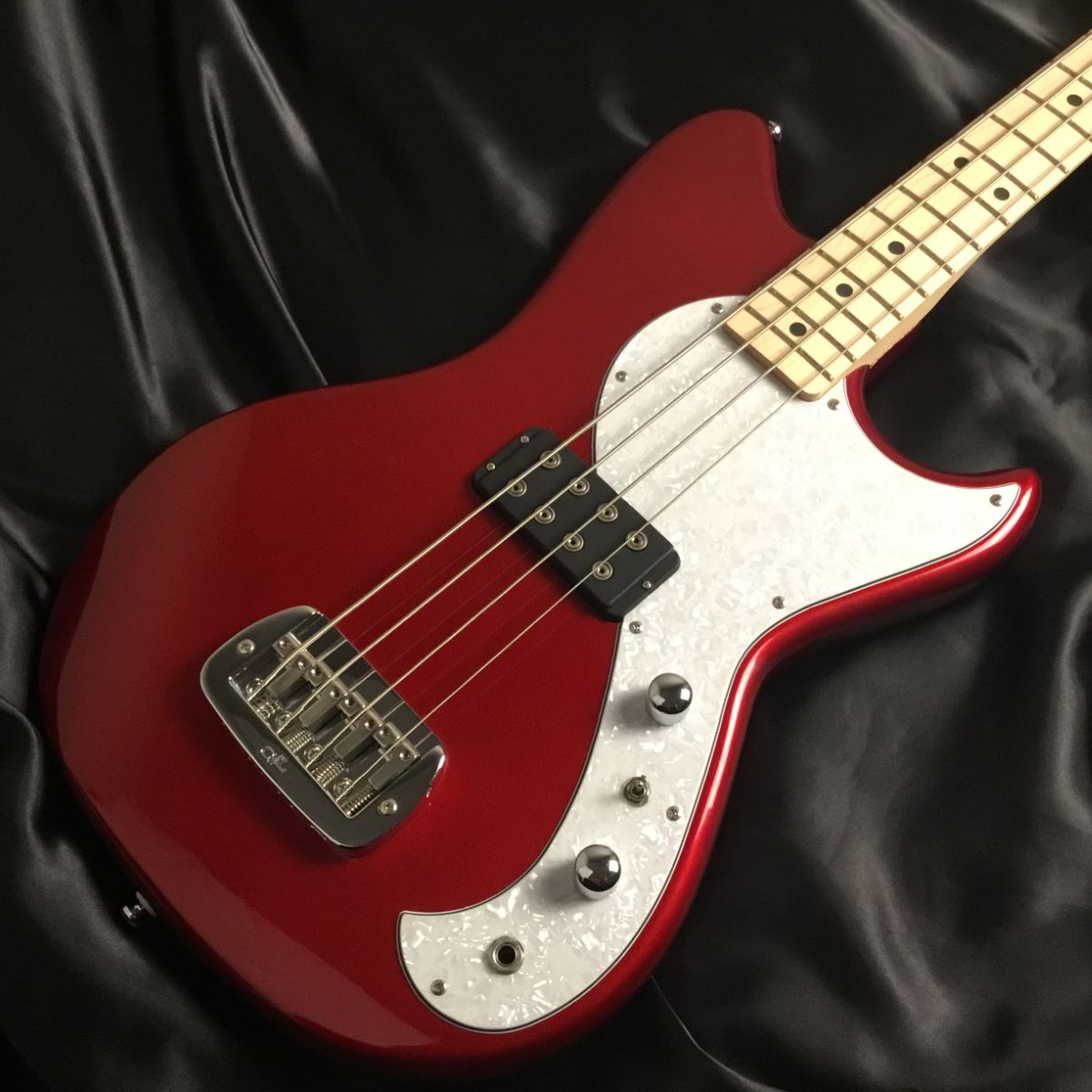 クリアランスセール】現品限り！！話題のギターやベースなど大幅値下げ