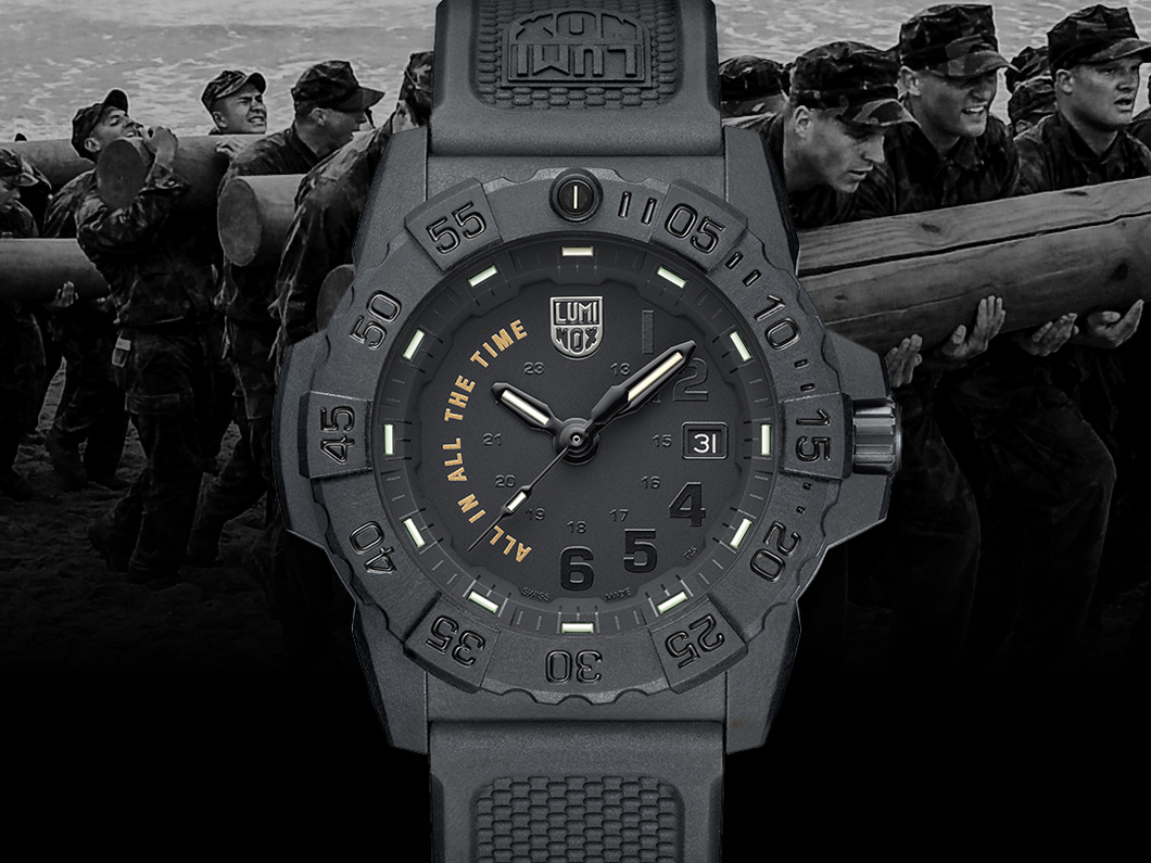 ルミノックス、世界限定775本の新作】ネイビーシールズの信念が記され