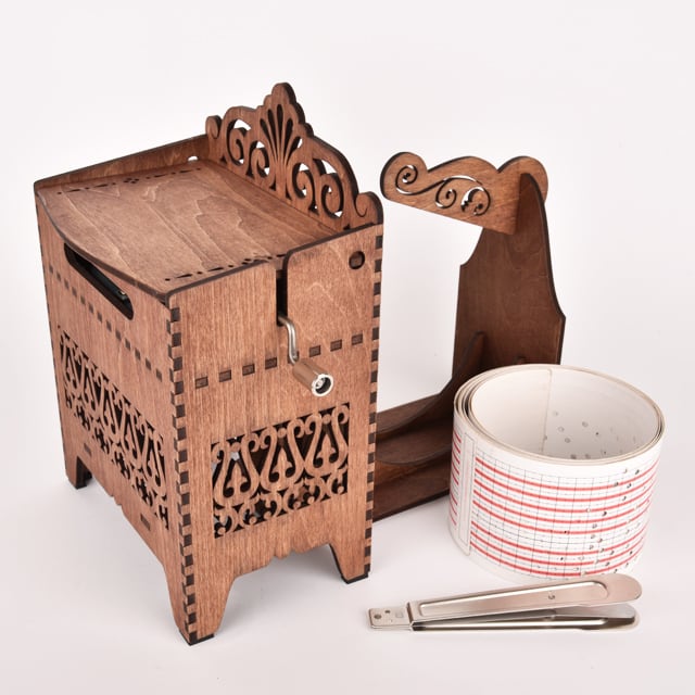 木箱の手回しオルゴール（オルガニート） | AKAITORI クラフト雑貨と木