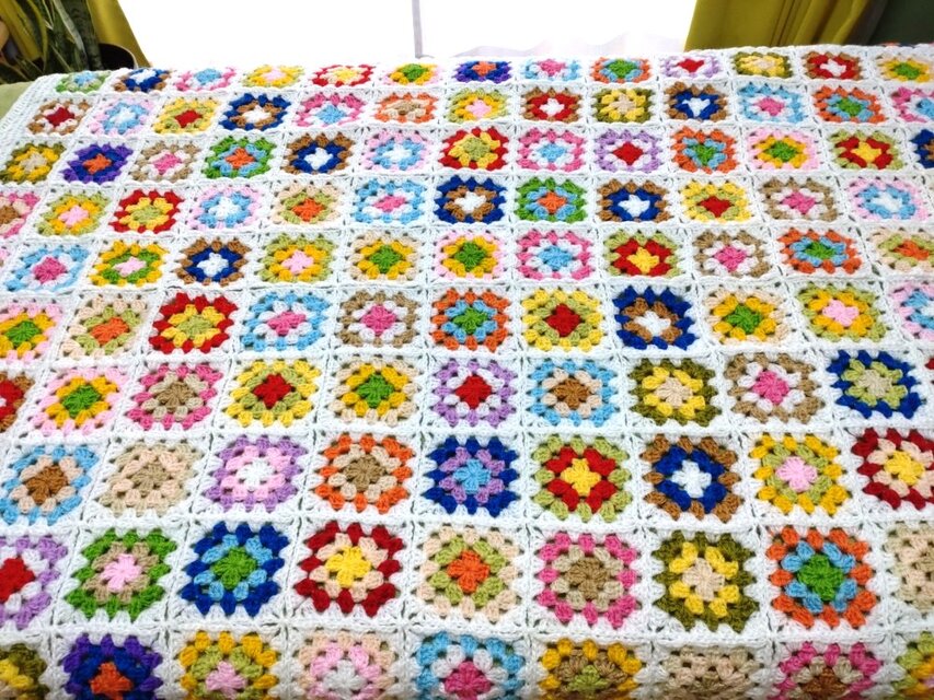 モチーフ編み 大判マルチカバーやブランケットに♪ | iichi 日々の