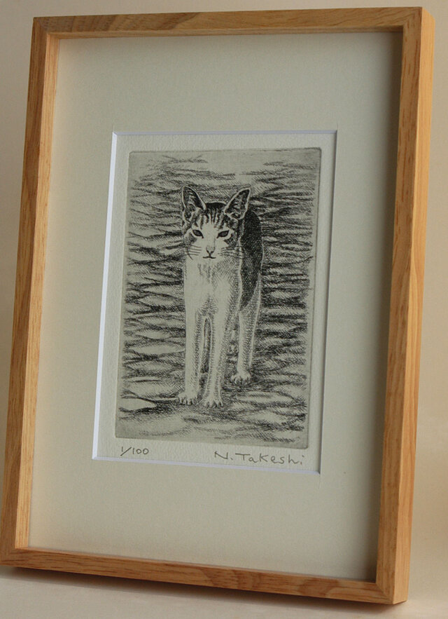 猫・2024/銅版画(額あり） | iichi 日々の暮らしを心地よくする