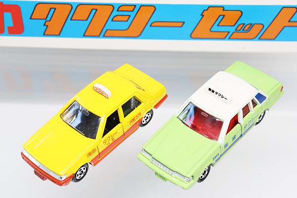 ミニカーショップ ケンボックス トミカギフトセットタクシーセット