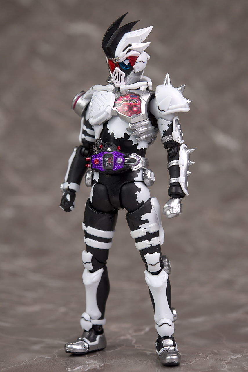 S.H.フィギュアーツ 仮面ライダーゲンム ゾンビゲーマー レベルX