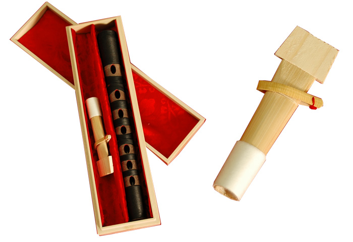 Amazon | 【雅楽入門用 篳篥（ひちりき）精巧樹脂製】白木風樹脂ケース