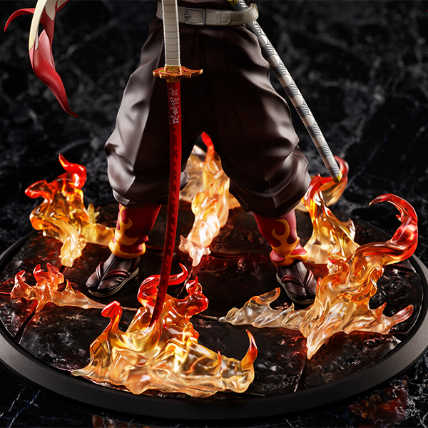 劇場版「鬼滅の刃」無限列車編 煉獄 杏寿郎 1/8スケールフィギュア
