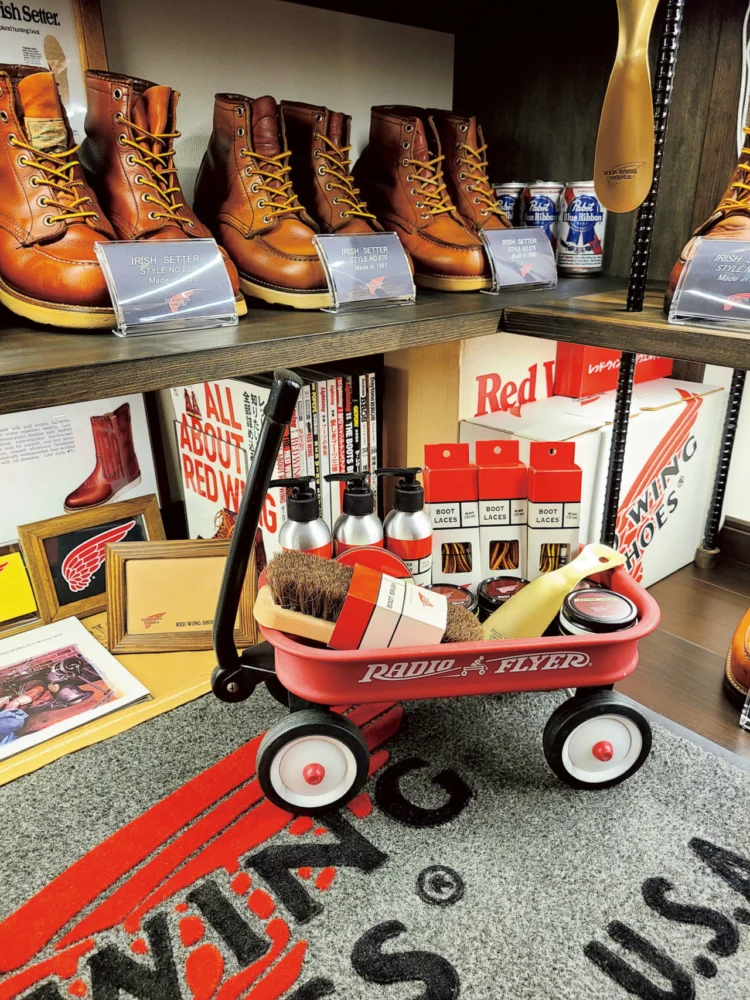 これ全部でいくらする？ コレクターの鑑“RED WING”専用の部屋を作った