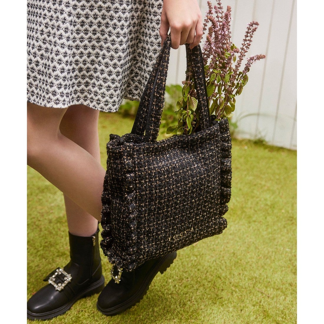 TOCCA 【A4サイズ対応】PRECIOUS WAVES BAG WITH POUCH ポーチ付き