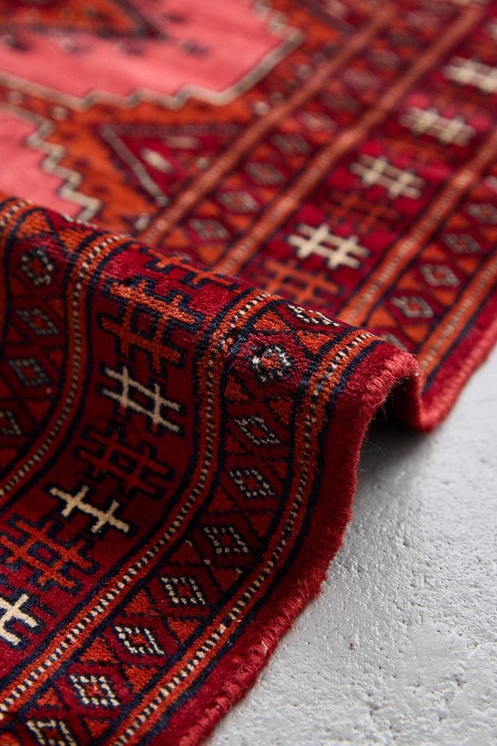 ヴィンテージラグ トライバルラグ ラホール産（94×61cm）赤 ピンク 黒