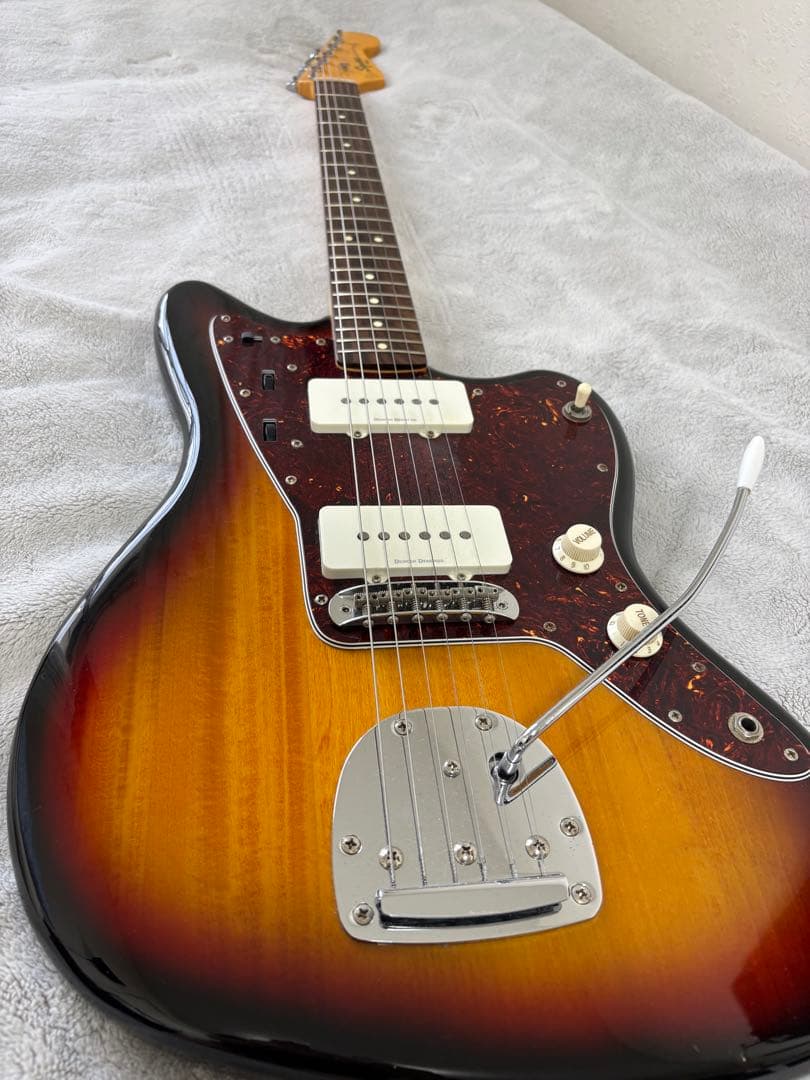 スクワイア　ジャズマスター Squier by Fender Classic Vibe '60s Jazzmaster 3-Color Sunburst