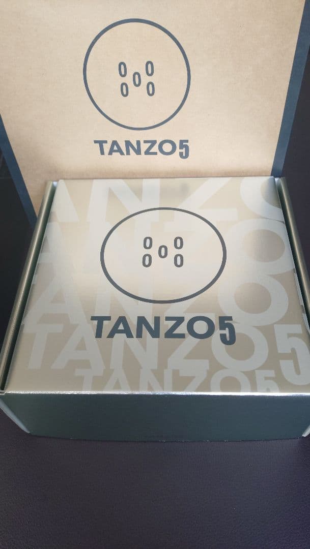 tanzo5　鍛造鉄フライパン　ガラス蓋　取っ手付き 楽天市場】たん造フライパン TANZO5 20cm ガラス蓋 鉄フライパン 日本