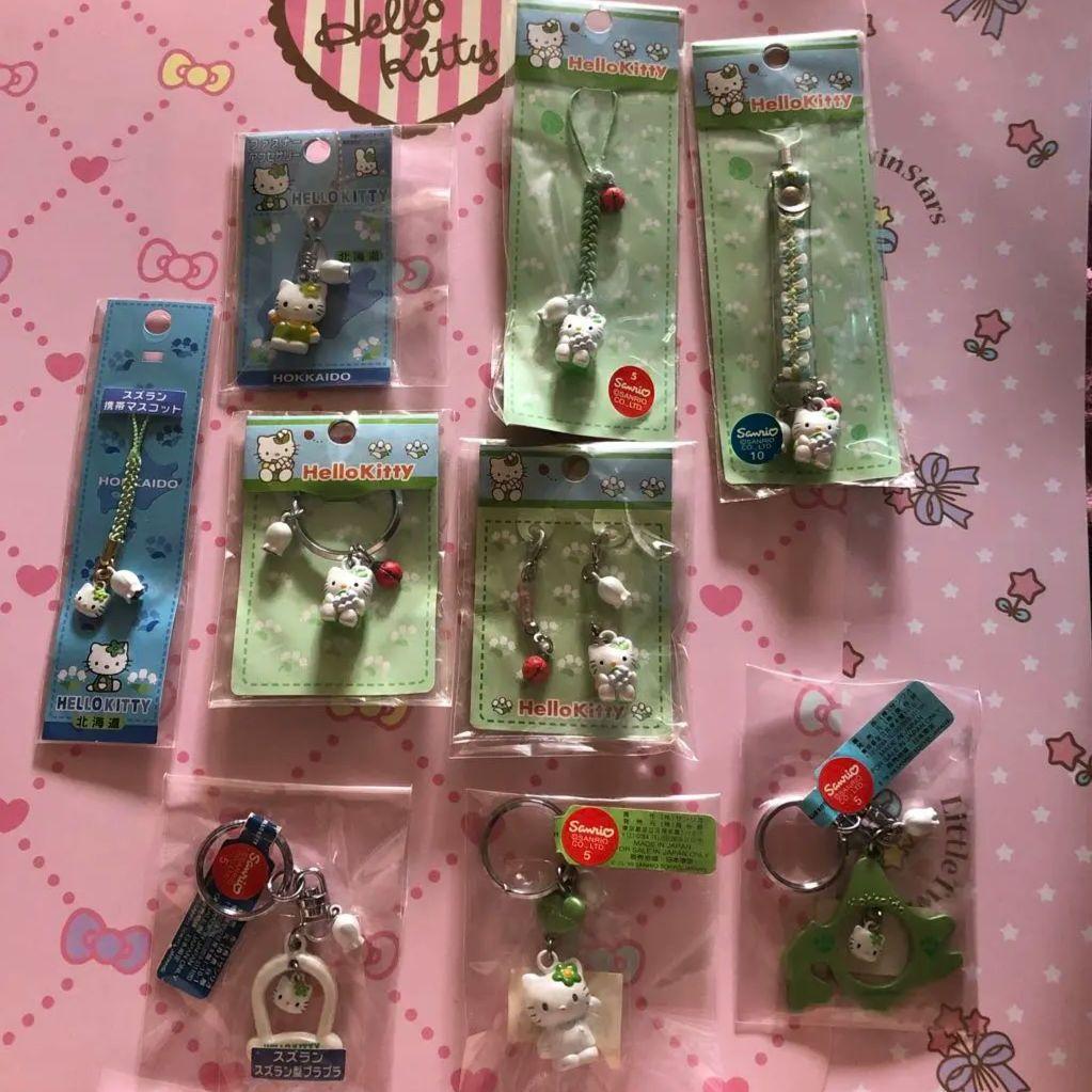ご当地キティ すずらん スズラン 北海道限定 ストラップ キーホルダー