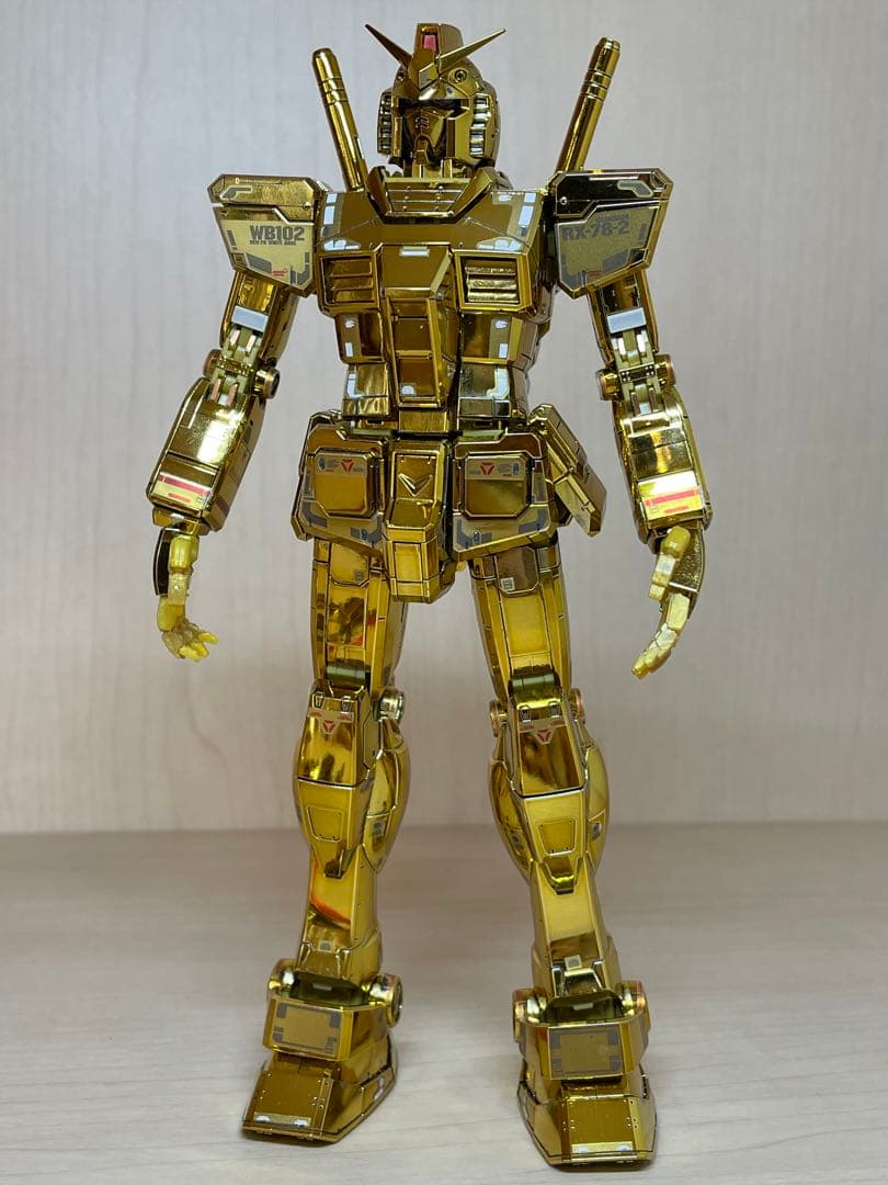 MG RX-78-2 ガンダム Ver.3.0 ゴールドコーティング 機動戦士ガンダム』MGガンプラ「RX-78-2 ガンダムVer.3.0[ゴールド
